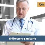 medico esperto con cartellina paziente